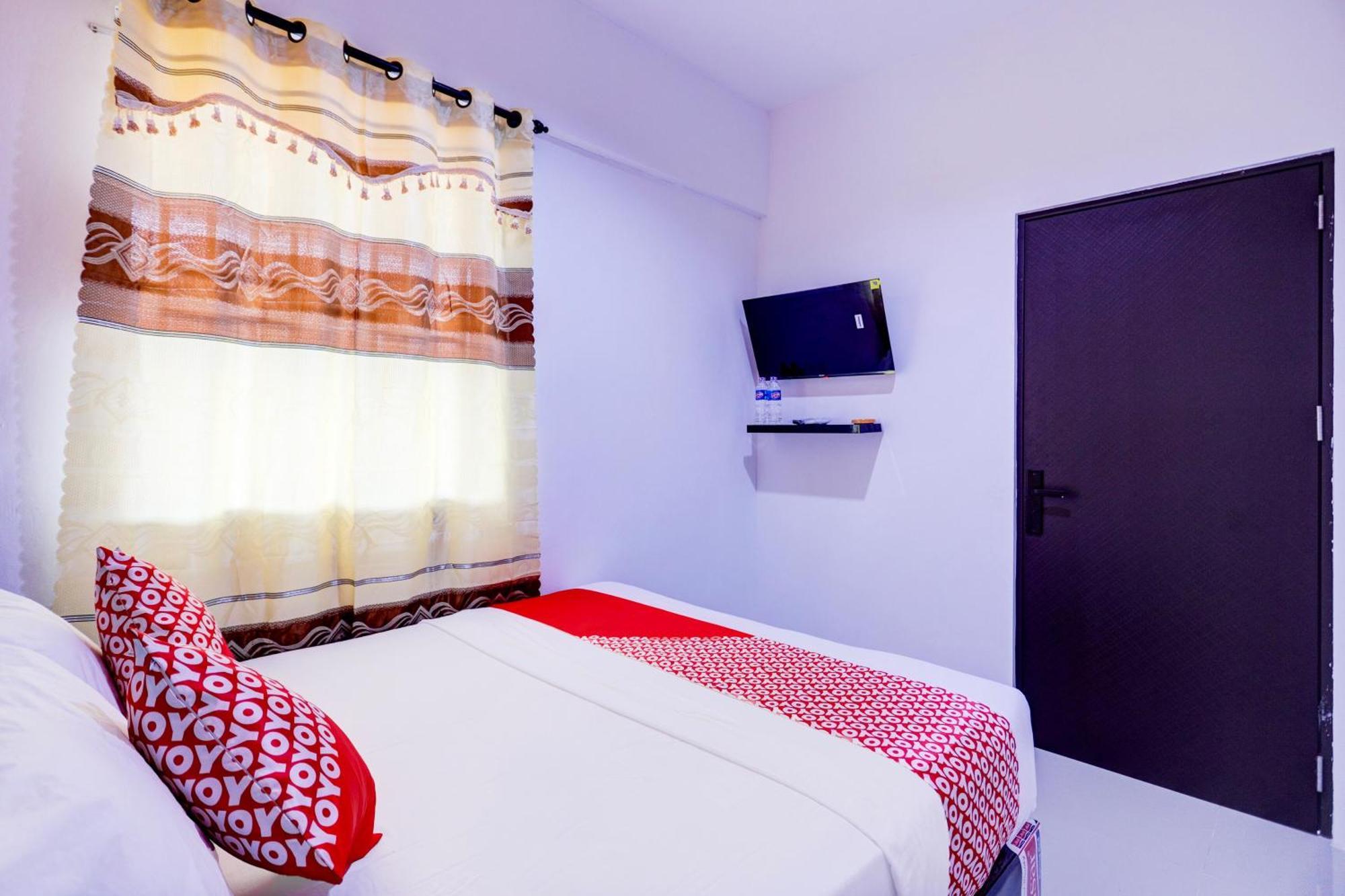 Super Oyo Capital O 93076 Batam Backpacker Guesthouse 2 Pembunuh 외부 사진